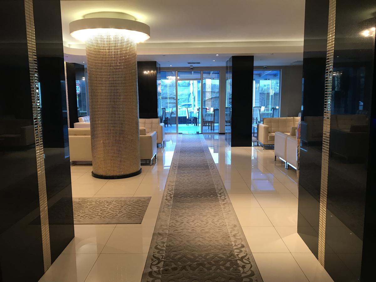 Pen Hotel イスタンブール エクステリア 写真